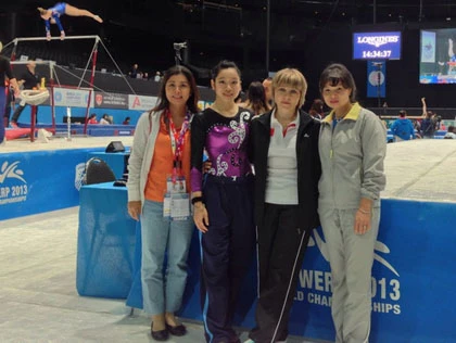 Phan Thị Hà Thanh vào chung kết nội dung nhảy chống ảnh 1