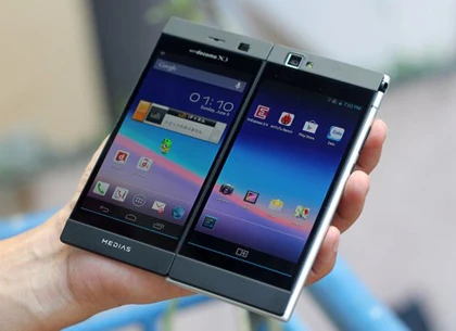 8 smartphone có thiết kế độc đáo của năm 2013 ảnh 2