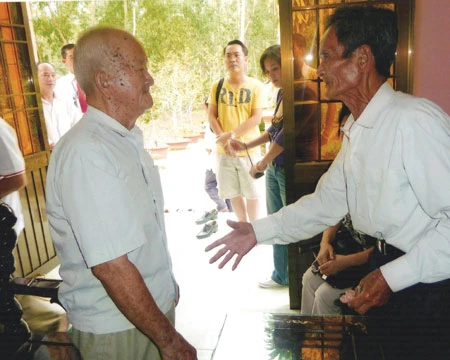 Cuộc gặp mặt sau gần 40 năm ảnh 1