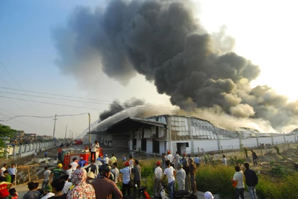 Cháy kinh hoàng tại nhà máy ở Bắc Ninh ảnh 11