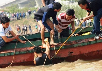 Báo cáo vụ bác sĩ ném xác trước ngày 10-11 ảnh 1