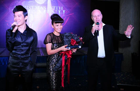 Chồng Thu Minh lập quỹ từ thiện, tặng xe sang cho vợ ảnh 1