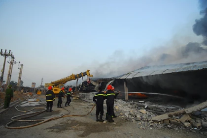 Cháy kinh hoàng tại nhà máy ở Bắc Ninh ảnh 3