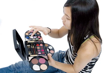 Trẻ dậy thì sớm ảnh 1