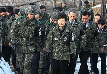 Đến lượt Hàn Quốc dọa tấn công Triều Tiên "không thương tiếc" ảnh 1