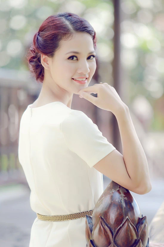 Những bà mẹ muốn ngắm nhất showbiz Việt ảnh 10