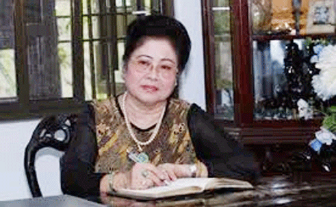 Nhà thơ nữ đầu tiên được xác lập kỷ lục Guinness Việt Nam ảnh 1