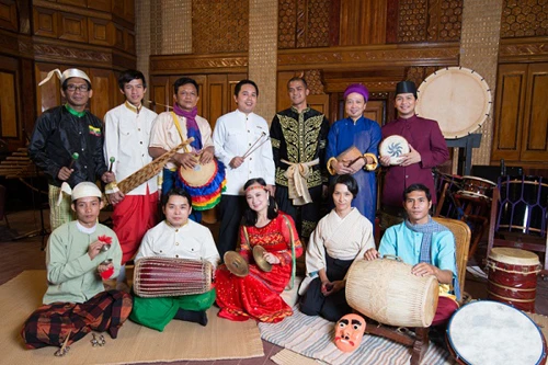 Trống và nhạc cụ truyền thống châu Á hòa âm ảnh 1