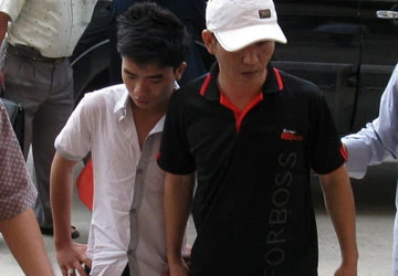 Người yêu đưa Long “rồng đỏ” ra đầu thú ảnh 1