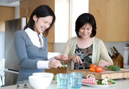 Ghi điểm với mẹ chồng ảnh 1