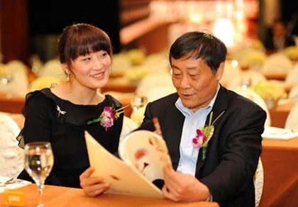 Những tiểu thư cô đơn trên núi tiền ảnh 1