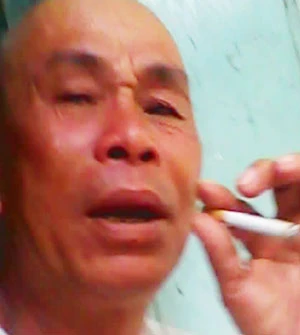 “Nghề” giả sư bán nhang ảnh 2