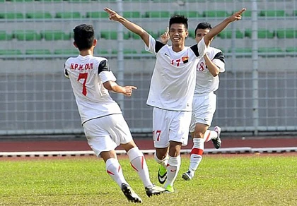 Thua đậm, HLV Australia "ngả mũ" trước U19 VN ảnh 1