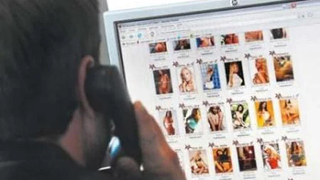 Chiêu trò bệnh hoạn thời “công nghệ hóa” mại dâm ảnh 1