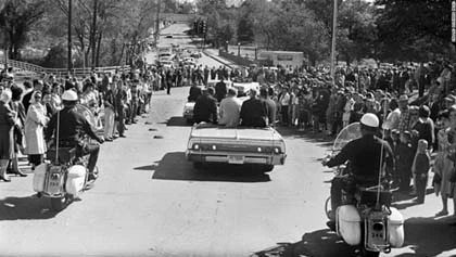 Ngày định mệnh của tổng thống bị ám sát Kennedy ảnh 6