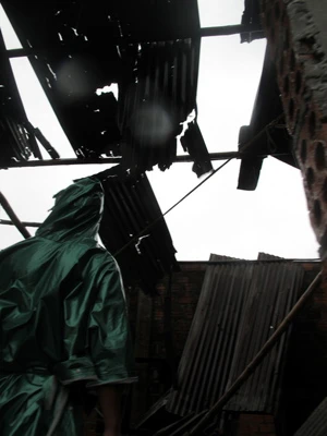 Những hình ảnh đầu tiên của cơn bão số 10 ảnh 17