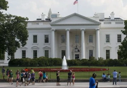 Chính phủ Mỹ đóng cửa, nền kinh tế thiệt hại 6300 tỷ đồng/ngày ảnh 1