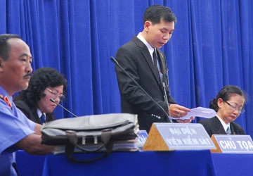 Khẩn trương sửa luật để phù hợp Hiến pháp mới ảnh 1