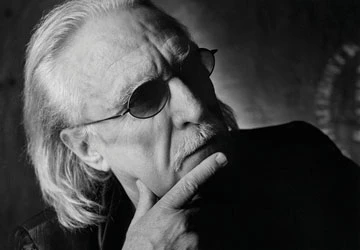 Danh ca Christophe diễn tại Việt Nam để giúp trẻ cơ nhỡ ảnh 1