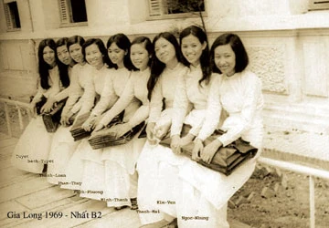 Ở ngôi trường 100 năm tuổi ảnh 2 Ở ngôi trường 100 năm tuổi ảnh 2