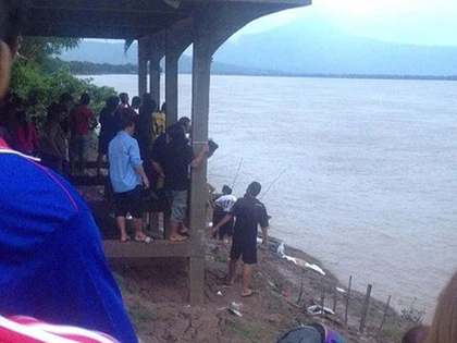 Vụ máy bay rơi ở Lào: Một cảnh tượng kinh hoàng ảnh 6