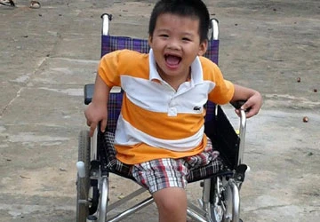 Bạn đọc giúp đỡ bé Thiên Bảo 35 triệu đồng ảnh 1