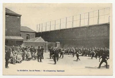 Olympic: 10 môn thể thao kỳ cục nhất trong lịch sử ảnh 8