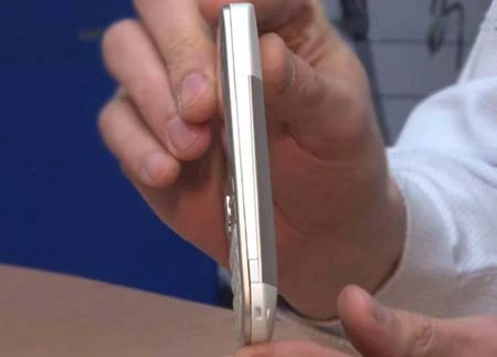 Nokia C3 - di động Wi-Fi giá 2,3 triệu ảnh 2 Nokia C3 - di động Wi-Fi giá 2,3 triệu ảnh 2