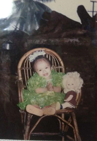 Ảnh "độc" của Hoa hậu Diễm Hương thời thơ ấu ảnh 1