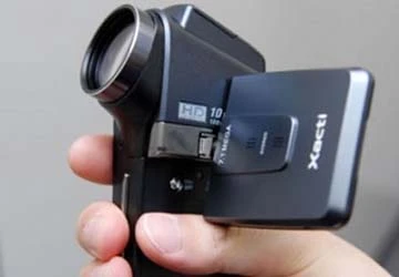 Chọn mua máy quay phim HD "bỏ túi" ảnh 1