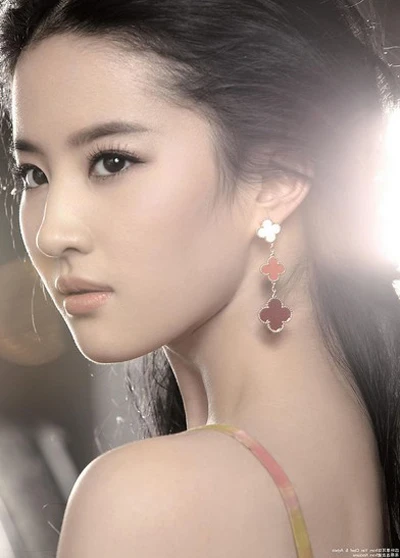 Lưu Diệc Phi - Tài năng và nhan sắc ngày một “thăng hoa” ảnh 8