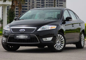 Ford Việt Nam công bố giá mới cho Mondeo 2.3L ảnh 1