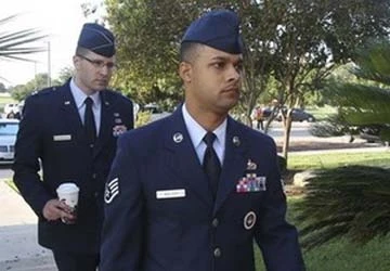 Bê bối tình dục lớn nhất trong lịch sử quân đội Mỹ ảnh 1