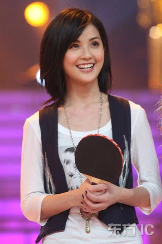 Thái Trác Nghiên ngất xỉu vì kiệt sức ảnh 1