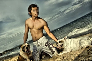 Gây sốc, “khoe hàng” để nổi tiếng? ảnh 3