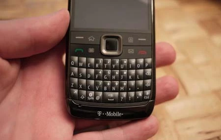 "Đập hộp" Nokia E73 Mode ảnh 4