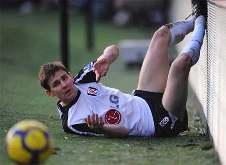 Những khoảnh khắc đẹp của Ngoại hạng Anh 2009-2010 ảnh 10