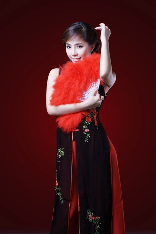 Quỳnh Nga dịu dàng, e ấp ảnh 5