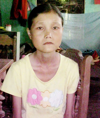 Quảng Nam: Thêm một cô gái già trước tuổi ảnh 1