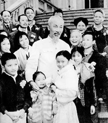Hồ Chí Minh - nhà ngoại giao lỗi lạc ảnh 3