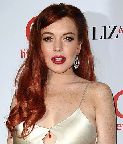 Khốn khó, Lindsay Lohan phải bán cả quần áo cũ ảnh 1 Khốn khó, Lindsay Lohan phải bán cả quần áo cũ ảnh 1