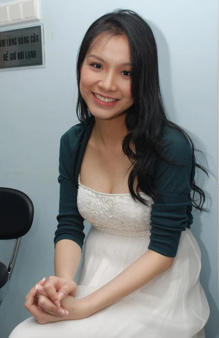 Thùy Lâm tiết lộ mang bầu bé trai ảnh 2