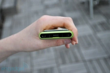 Ảnh thực tế điện thoại 12 "chấm" Nokia N8 ảnh 8