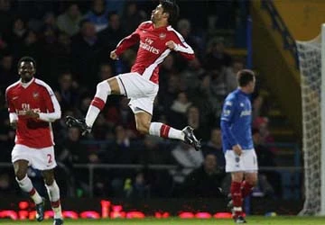 Arsenal tưng bừng chiến thắng Portsmouth ảnh 1 Arsenal tưng bừng chiến thắng Portsmouth ảnh 1