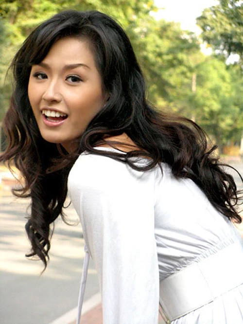 Mai Phương Thúy đến vũ trường để lấy… kinh nghiệm ảnh 1