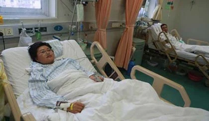 Tái hôn để cứu chồng cũ ảnh 1