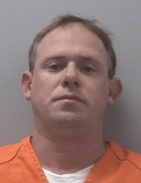 Cưa tay để lãnh tiền bảo hiểm ảnh 1