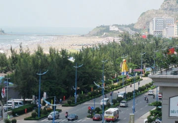 Giá đất thuê tăng 10 lần, doanh nghiệp “choáng” ảnh 1