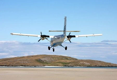 10 sân bay cảnh quan đẹp nhất thế giới ảnh 1