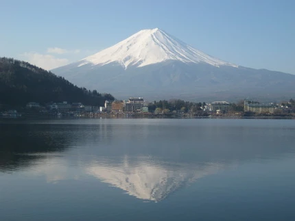 Ngắm hoa anh đào dưới chân Phú Sĩ ảnh 9